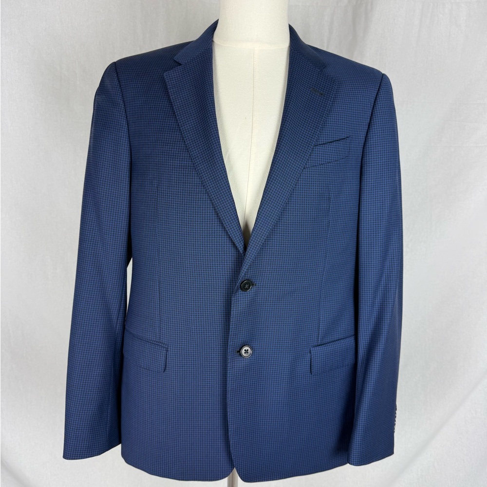 Armani Collezioni G Line Textured Blazer – Navy & Black | Italian Luxury